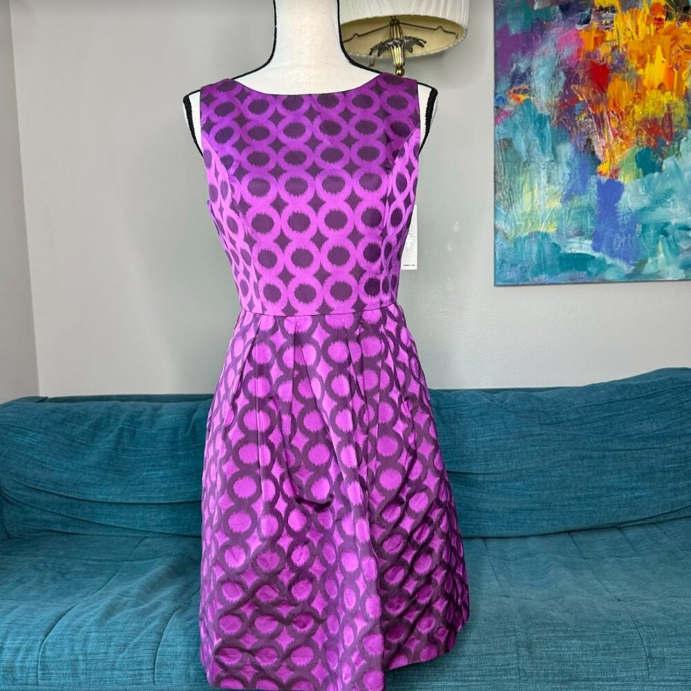 NWT Trina Turk Stacking Circle Fit & Flare Sleeveless Silk Dress Purple Sz. 6